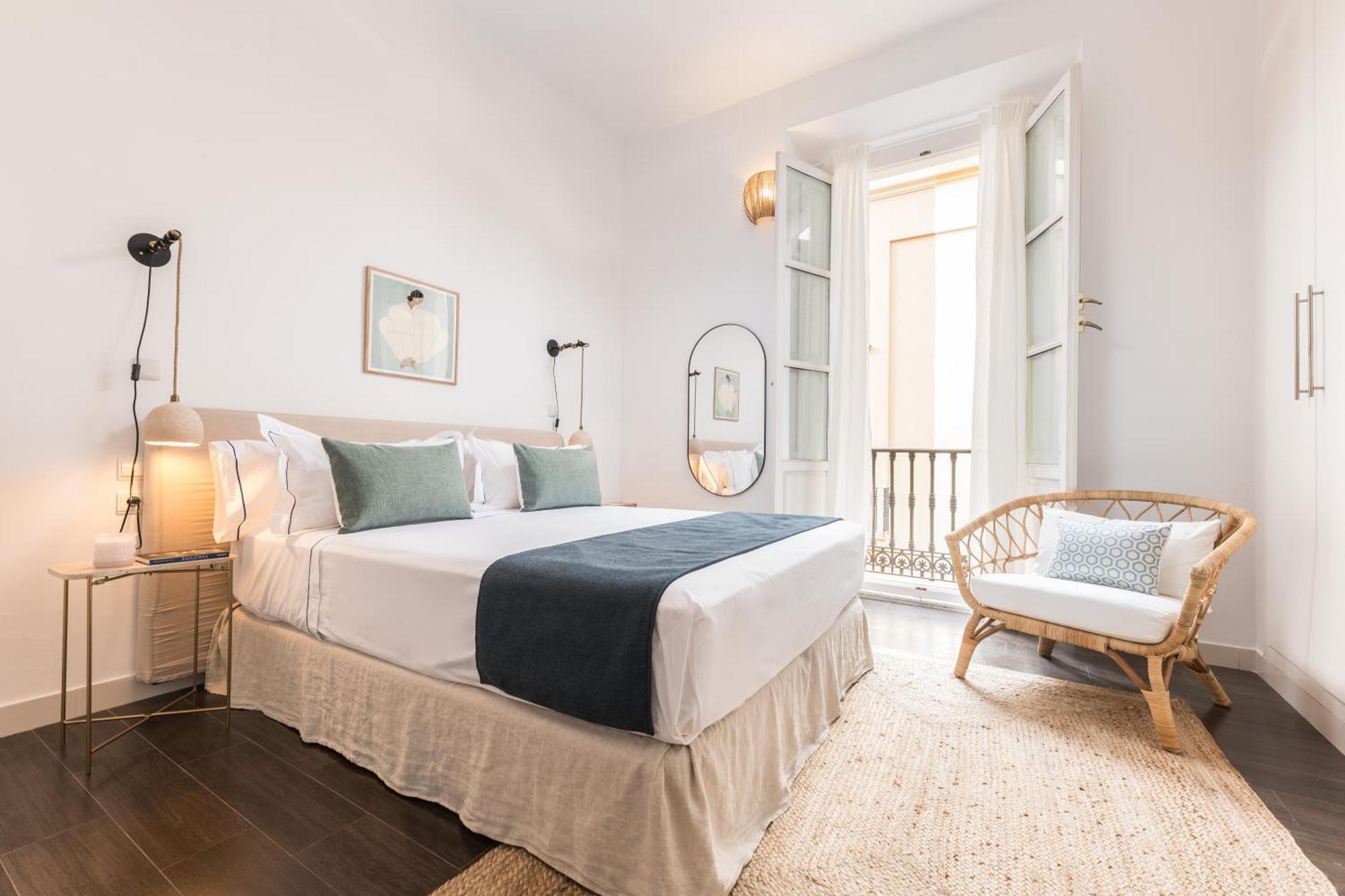 Homeclub Malaga Apartment Екстер'єр фото